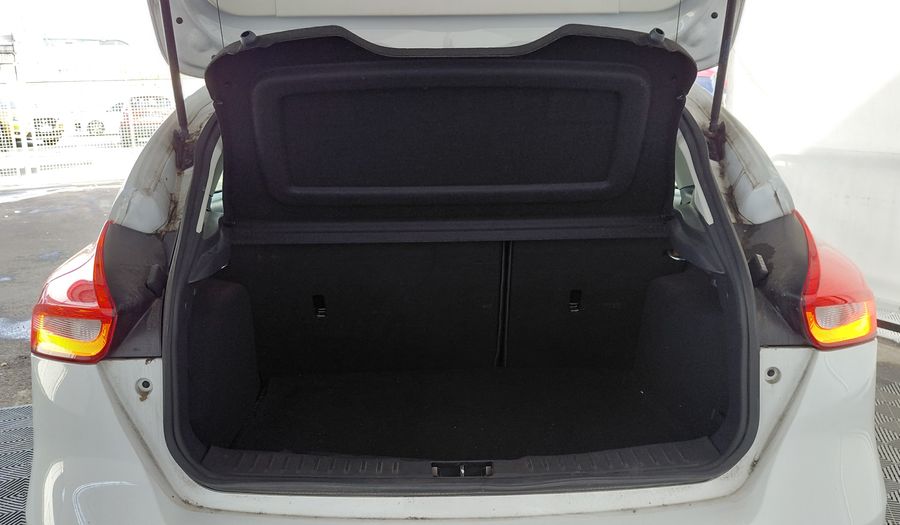 Ford Focus Iii 2.0 TITANIUM Hatchback 2016