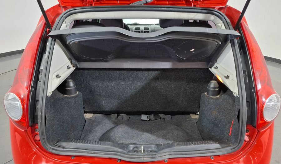 Fiat Palio 1.4 ATTRACTIVE Hatchback 2017