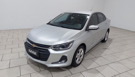 Chevrolet • Onix Plus