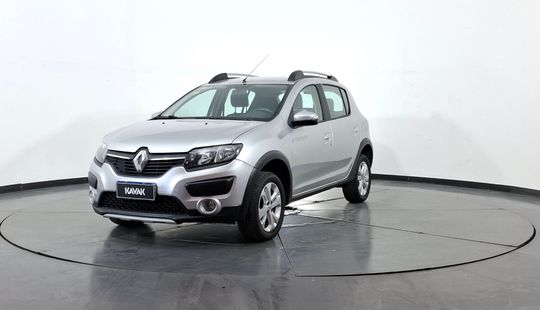 Renault • Sandero Stepway
