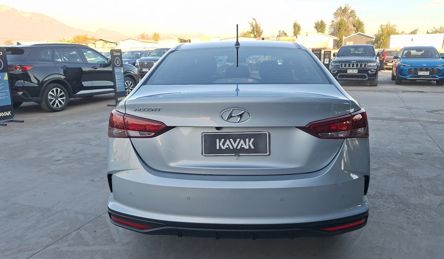 Hyundai Accent 1.4 PLUS Sedan 2022