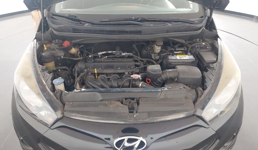Hyundai Hb20 1.6 COMFORT PLUS AUTO Hatchback 2014