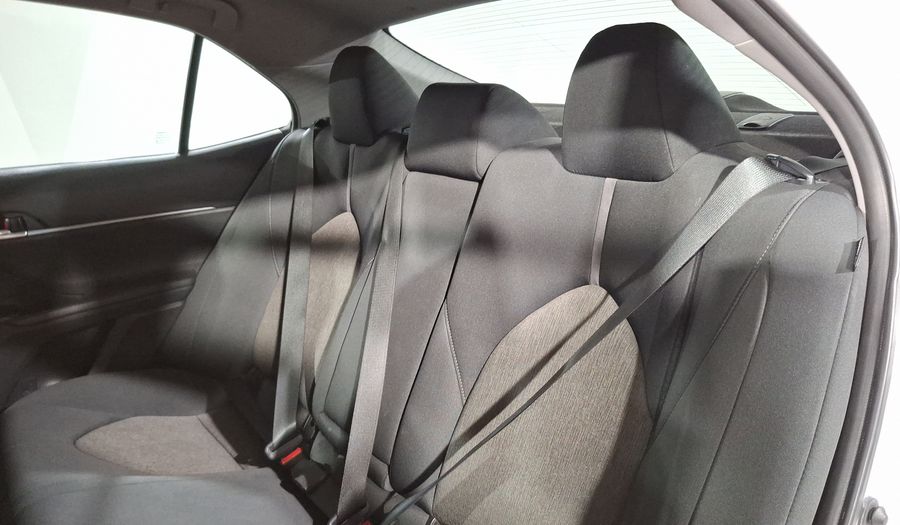 Toyota Camry 2.5 LE AUTO Sedan 2022