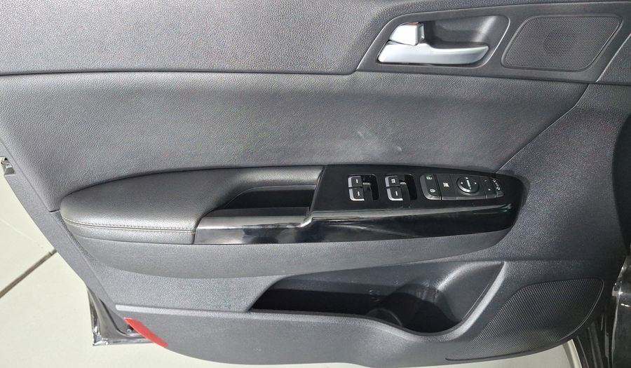 Kia Sportage 2.4 SXL AWD AT Suv 2016