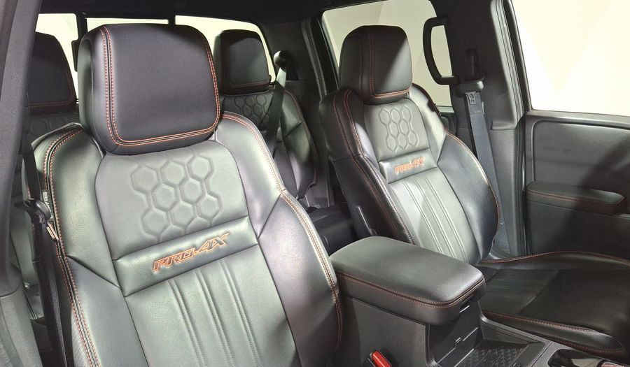 Nissan Frontier 3.8 V6 PRO-4X AUTO 4WD Pickup 2024