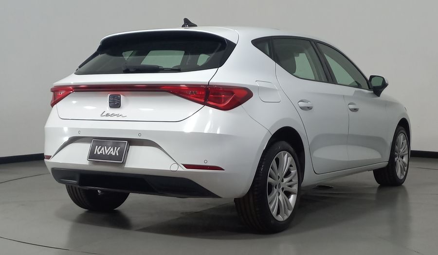 Seat Leon 1.4 STYLE AUTO Hatchback 2022