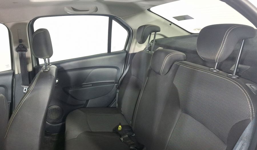 Renault Logan 1.6 INTENS MT Sedan 2019