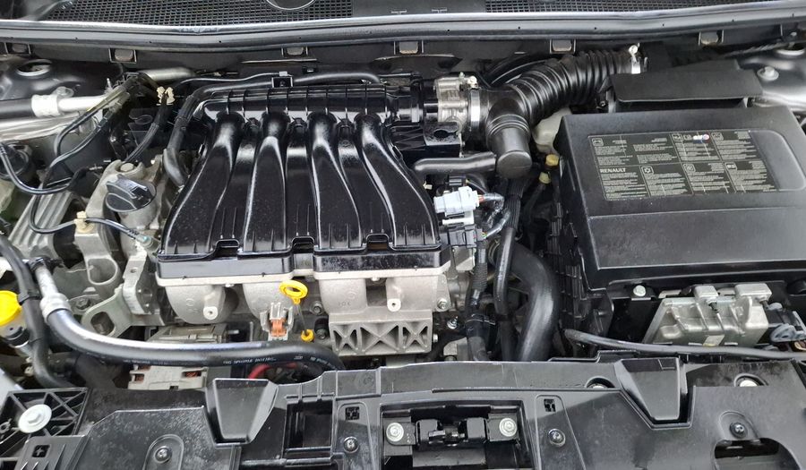 Renault Fluence 2.0 EXPRESSION AT Sedan 2015