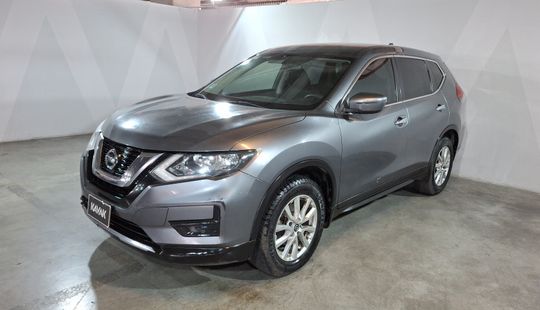 Nissan • X-Trail
