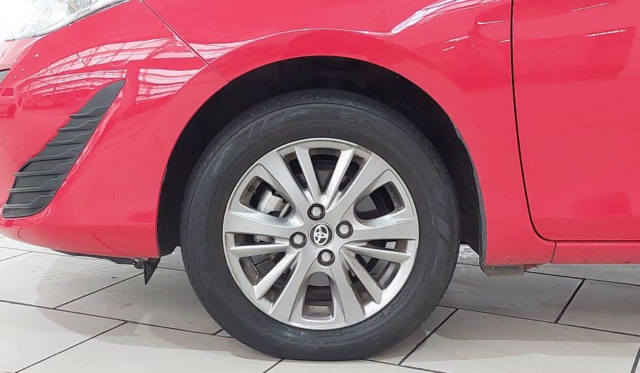 Toyota Yaris 1.5 XL PLUS CONNECT CVT Hatchback 2021