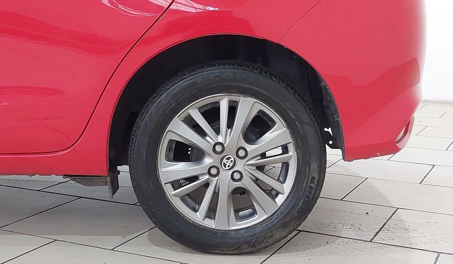 Toyota Yaris 1.5 XL PLUS CONNECT CVT Hatchback 2021