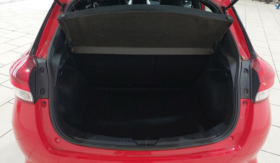 Toyota Yaris 1.5 XL PLUS CONNECT CVT Hatchback 2021