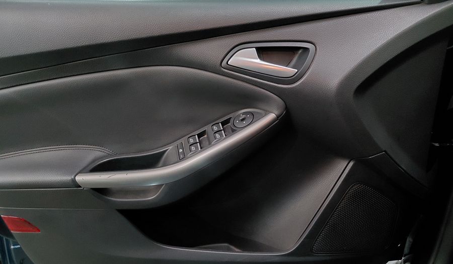 Ford Focus Iii 2.0 SE Hatchback 2015