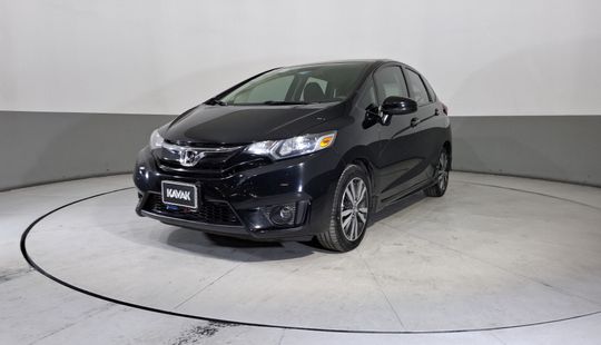 2017 • 94,862 km • Automático