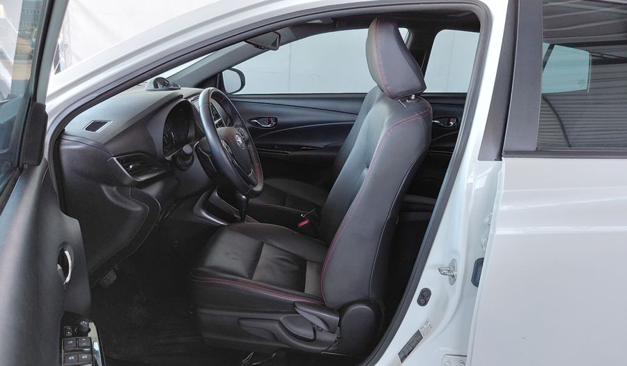Toyota Yaris 1.5 S CVT Hatchback 2022