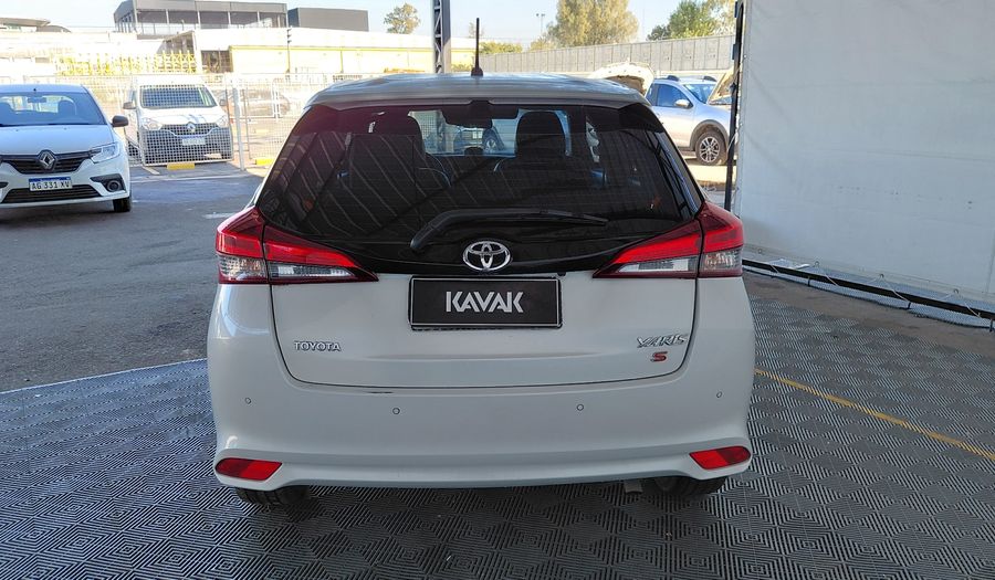 Toyota Yaris 1.5 S CVT Hatchback 2022