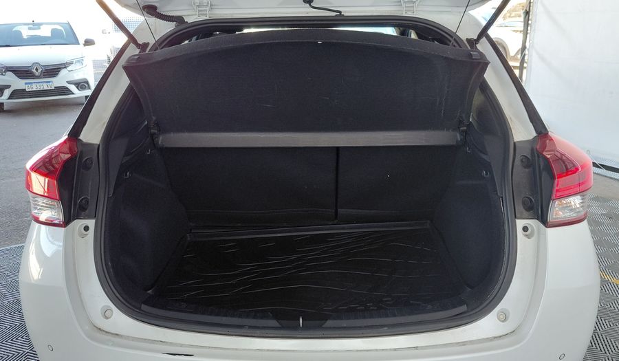 Toyota Yaris 1.5 S CVT Hatchback 2022