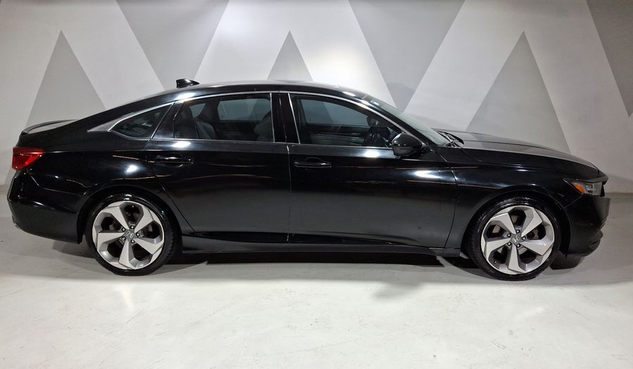 Honda Accord 2.0 TOURING AUTO Sedan 2018