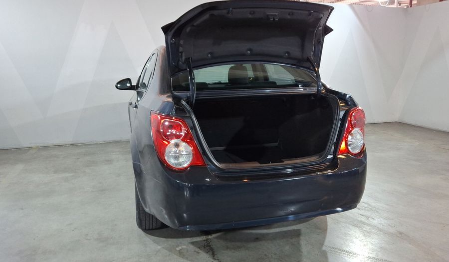 Chevrolet Sonic 1.6 MT A LS Sedan 2015