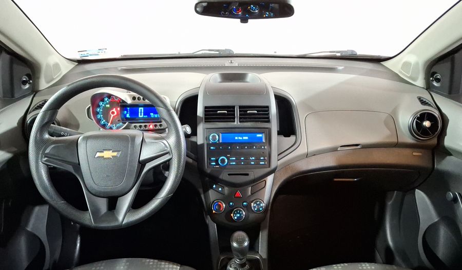 Chevrolet Sonic 1.6 MT A LS Sedan 2015