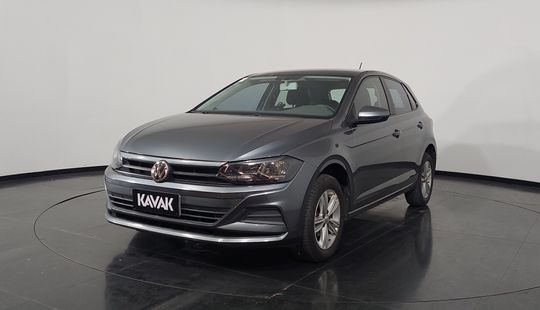 Volkswagen • Polo