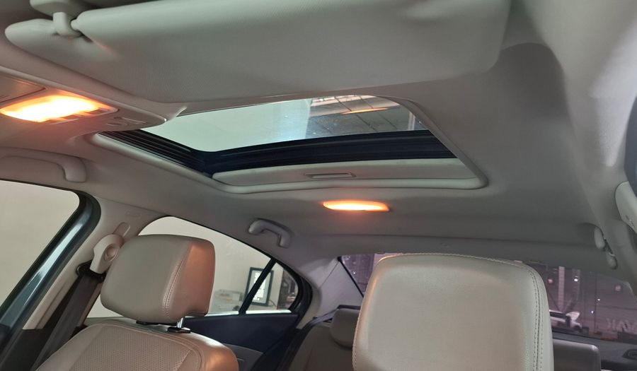 Renault Fluence 2.0 PRIVILEGE Sedan 2014