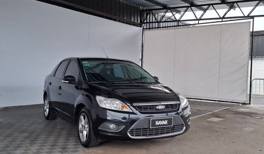 Ford Focus Ii 1.6 TREND Sedan 2013