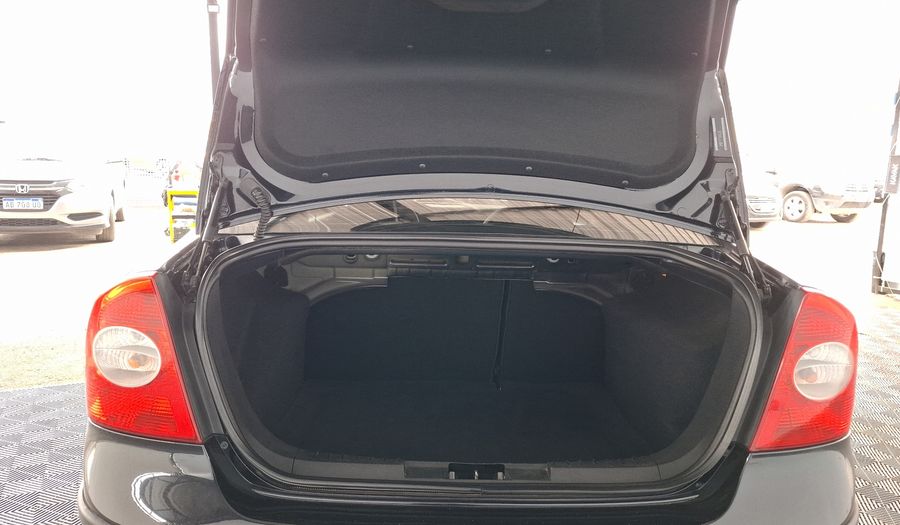 Ford Focus Ii 1.6 TREND Sedan 2013