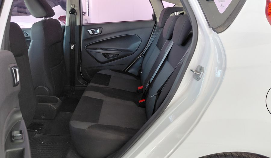 Ford Fiesta Kinetic Design 1.6 SE Hatchback 2018