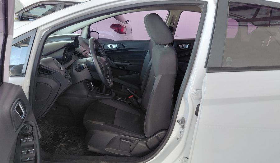 Ford Fiesta Kinetic Design 1.6 SE Hatchback 2018