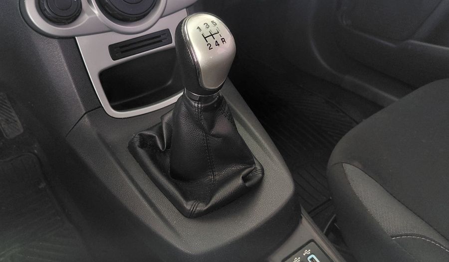 Ford Fiesta Kinetic Design 1.6 SE Hatchback 2018