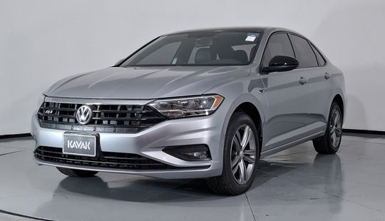 Volkswagen • Jetta