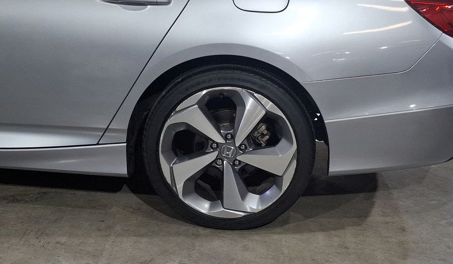 Honda Accord 2.0 TOURING AUTO Sedan 2019