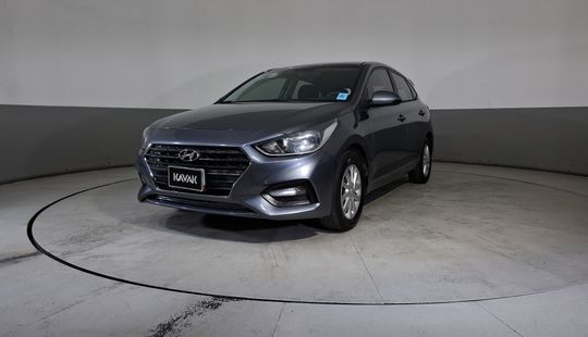 Hyundai • Accent