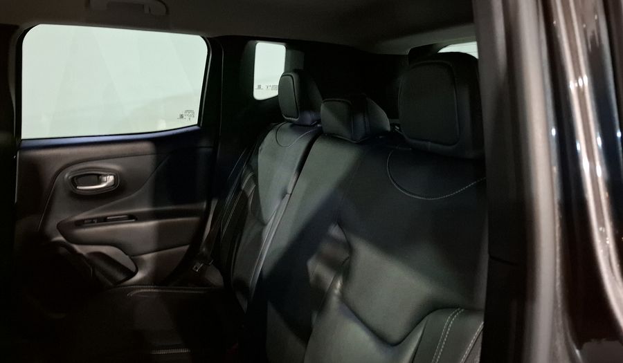 Jeep Renegade 1.3 LATITUDE AUTO Suv 2023