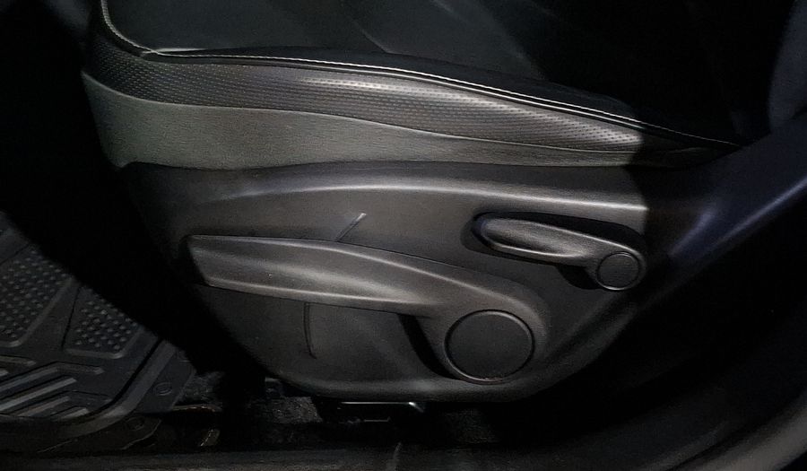 Jeep Renegade 1.3 LATITUDE AUTO Suv 2023