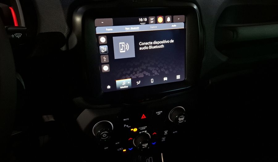 Jeep Renegade 1.3 LATITUDE AUTO Suv 2023
