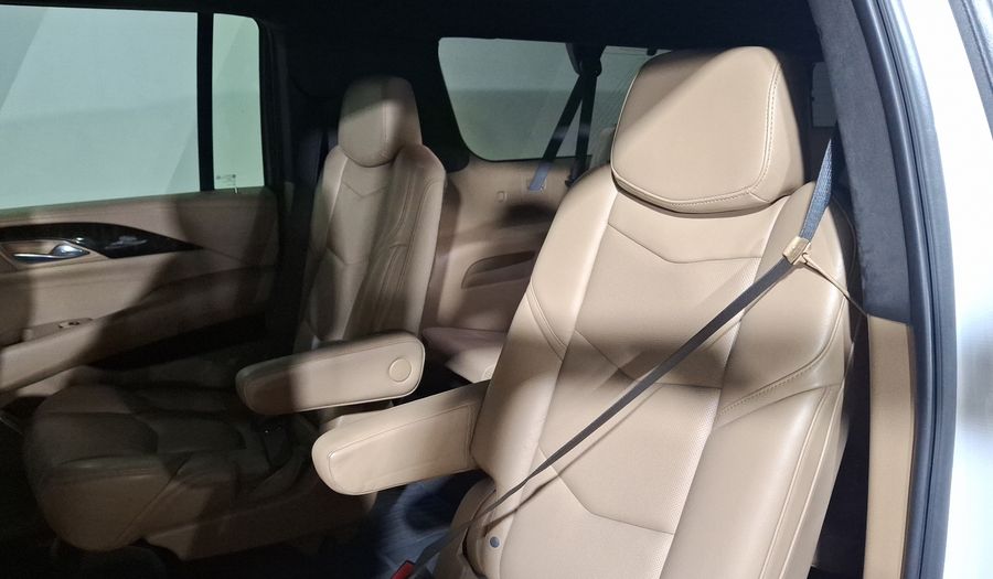 Cadillac Escalade 6.2 ESV SUV P PLATINUM AUTO 4WD Suv 2019
