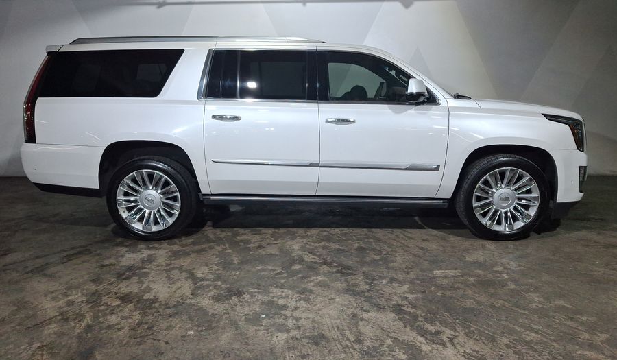 Cadillac Escalade 6.2 ESV SUV P PLATINUM AUTO 4WD Suv 2019