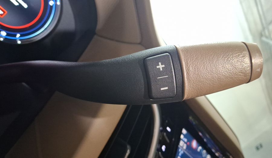Cadillac Escalade 6.2 ESV SUV P PLATINUM AUTO 4WD Suv 2019