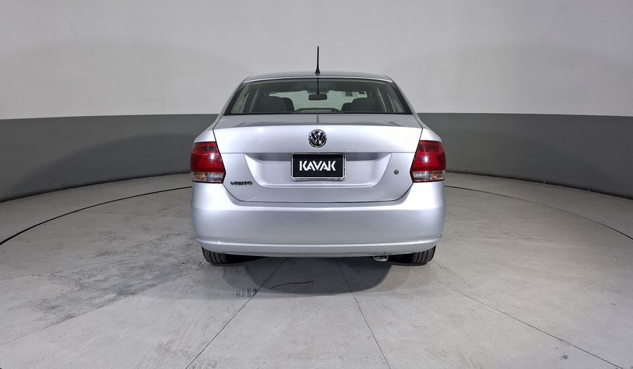 Volkswagen Vento 1.6 ACTIVE TIPTRONIC Sedan 2014