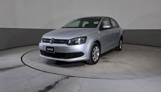 Volkswagen • Vento