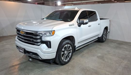 Chevrolet • Cheyenne