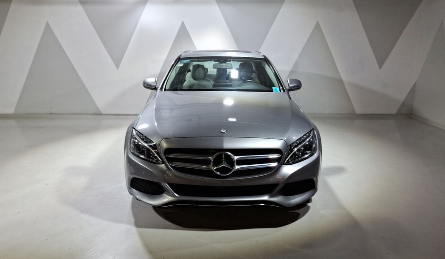 Mercedes Benz Clase C 2.0 200 CGI SPORT AT Sedan 2016