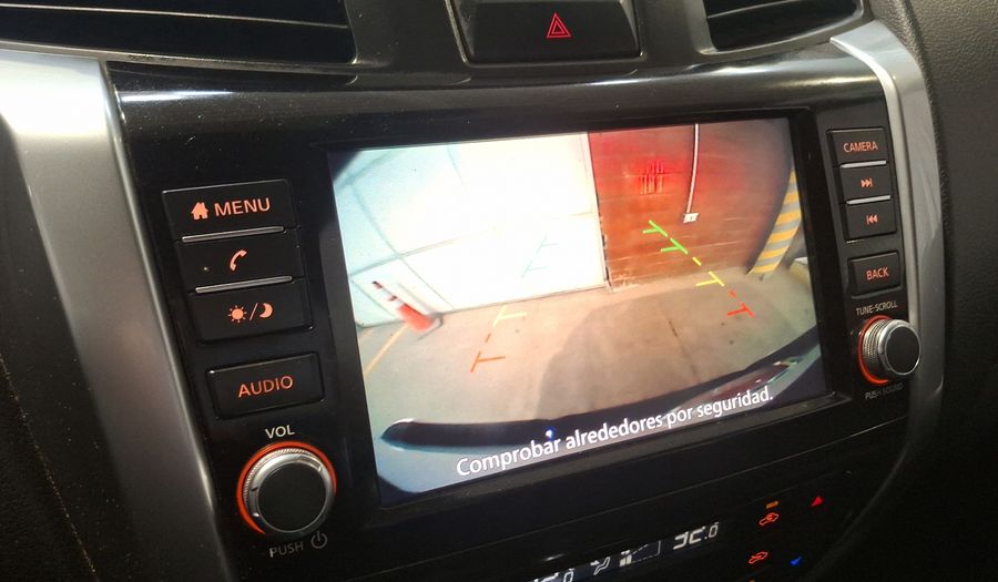 Nissan Navara 2.3 DSL XE 4WD Pickup 2021