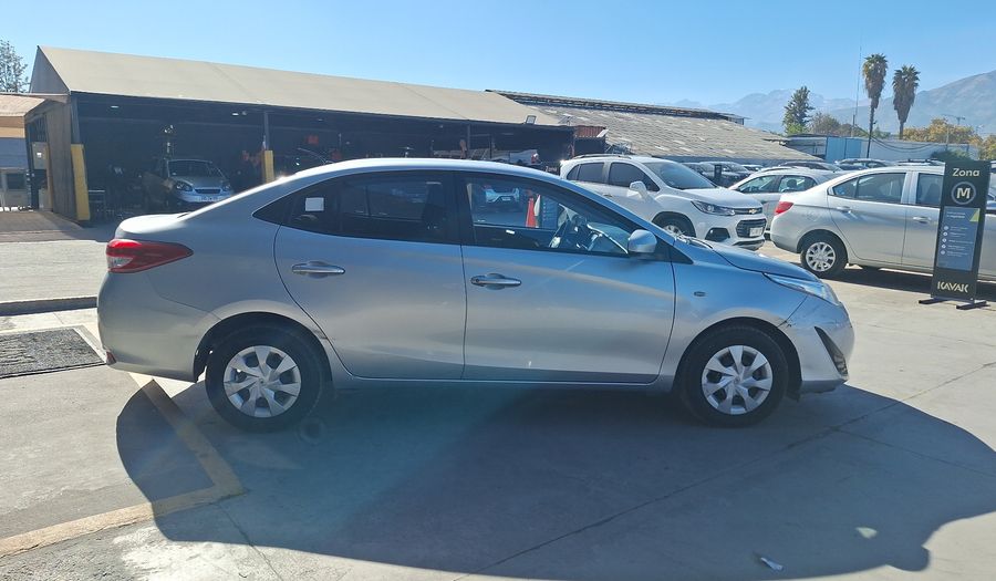 Toyota Yaris 1.5 XLI Sedan 2019