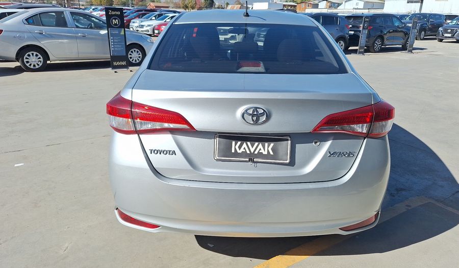 Toyota Yaris 1.5 XLI Sedan 2019