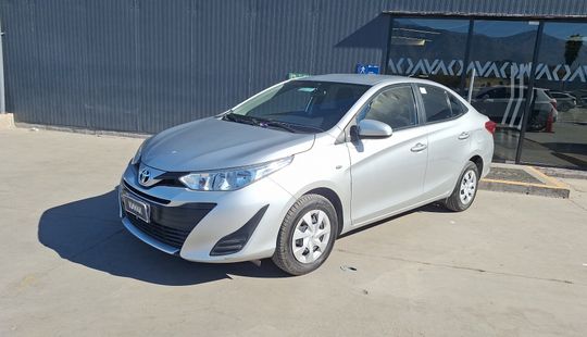 Toyota • Yaris