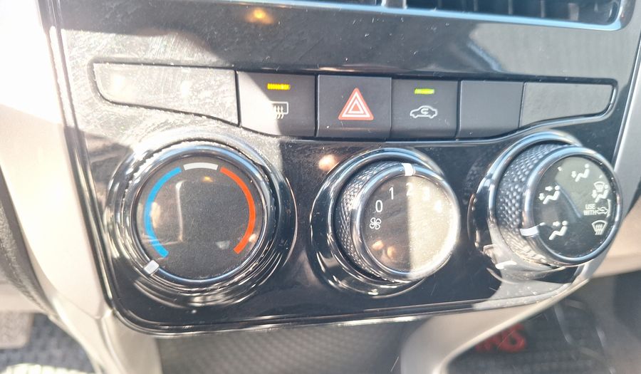 Toyota Yaris 1.5 XLI Sedan 2019
