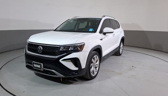 Volkswagen • Taos